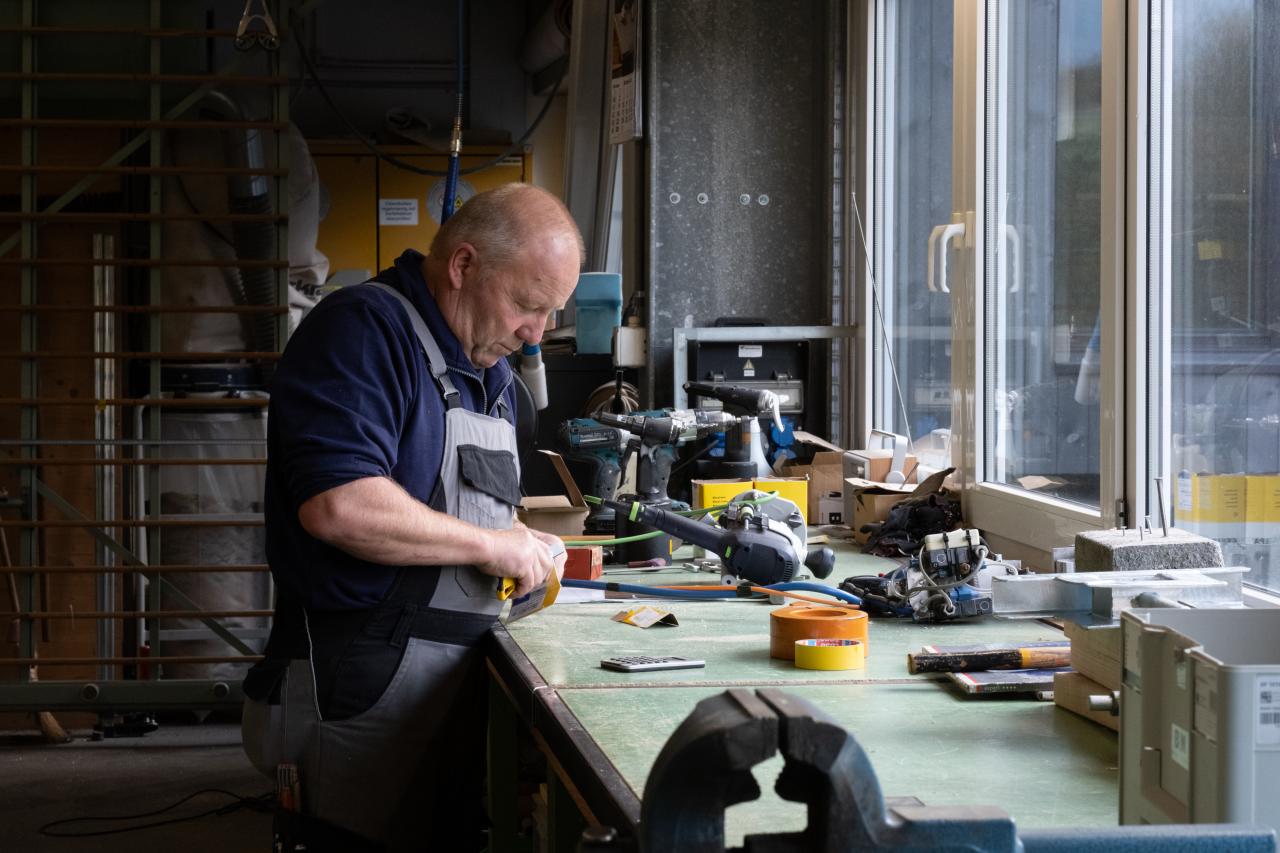 walti-schwarz-tueren-produktion-2