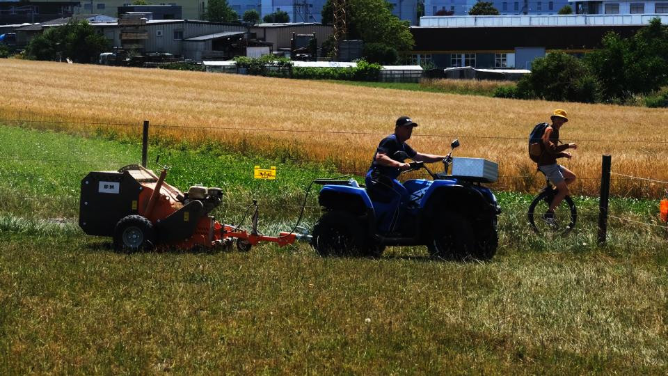 032.600101#2#PaddockCleaner 2#orange