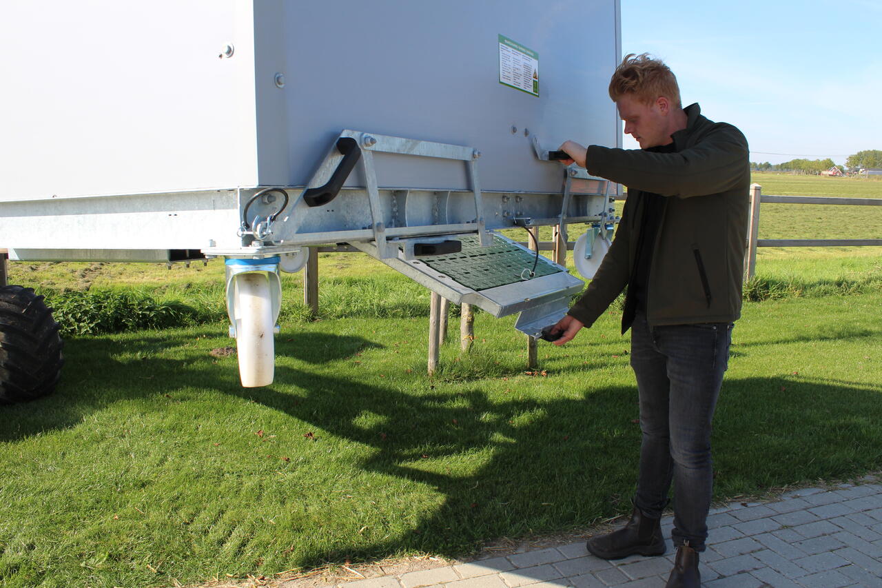 klappboden-easyclean-kälberhütte